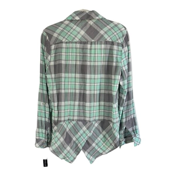 My Michelle Women's Button Up Multicolor Plaid Split Hem Shirt - Size M - Picture 2 of 7